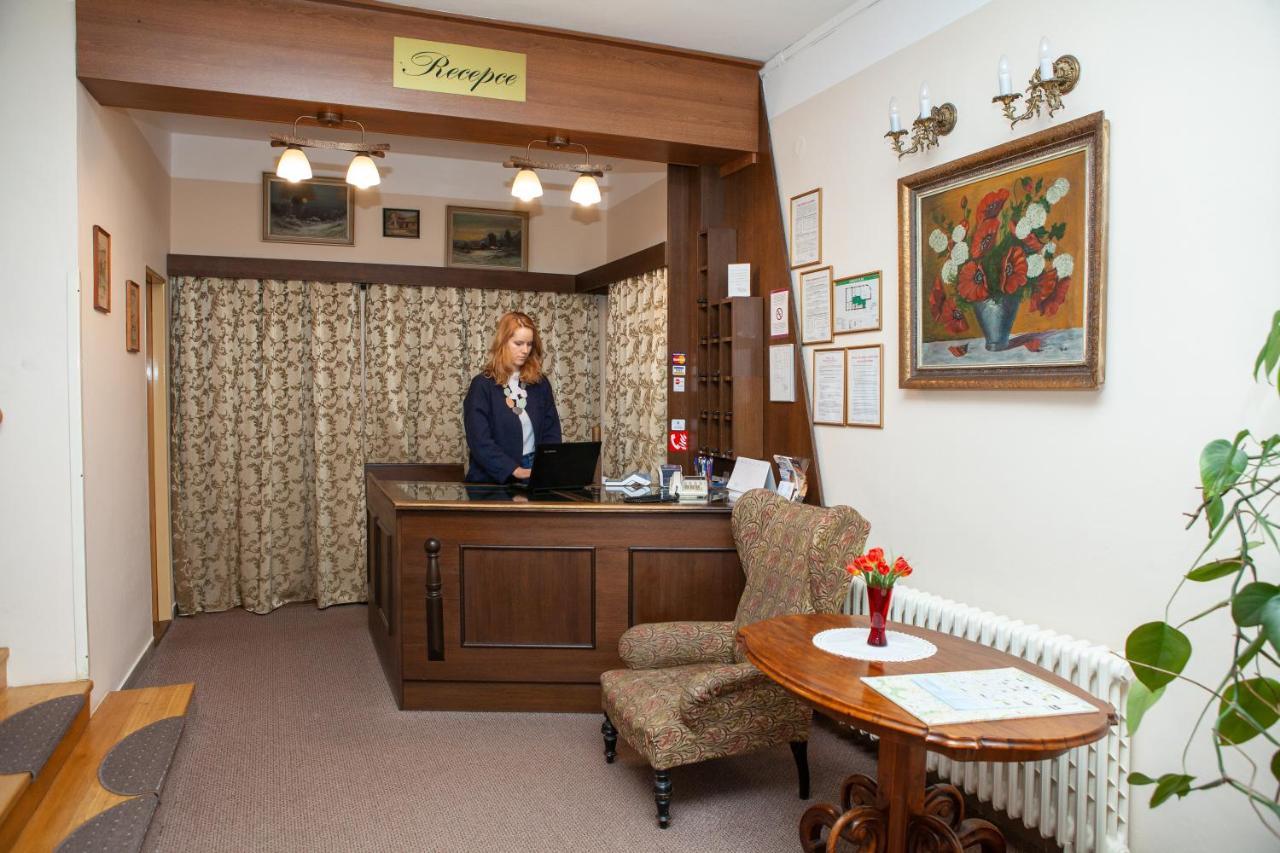 Hotel Stella Plzen Ngoại thất bức ảnh